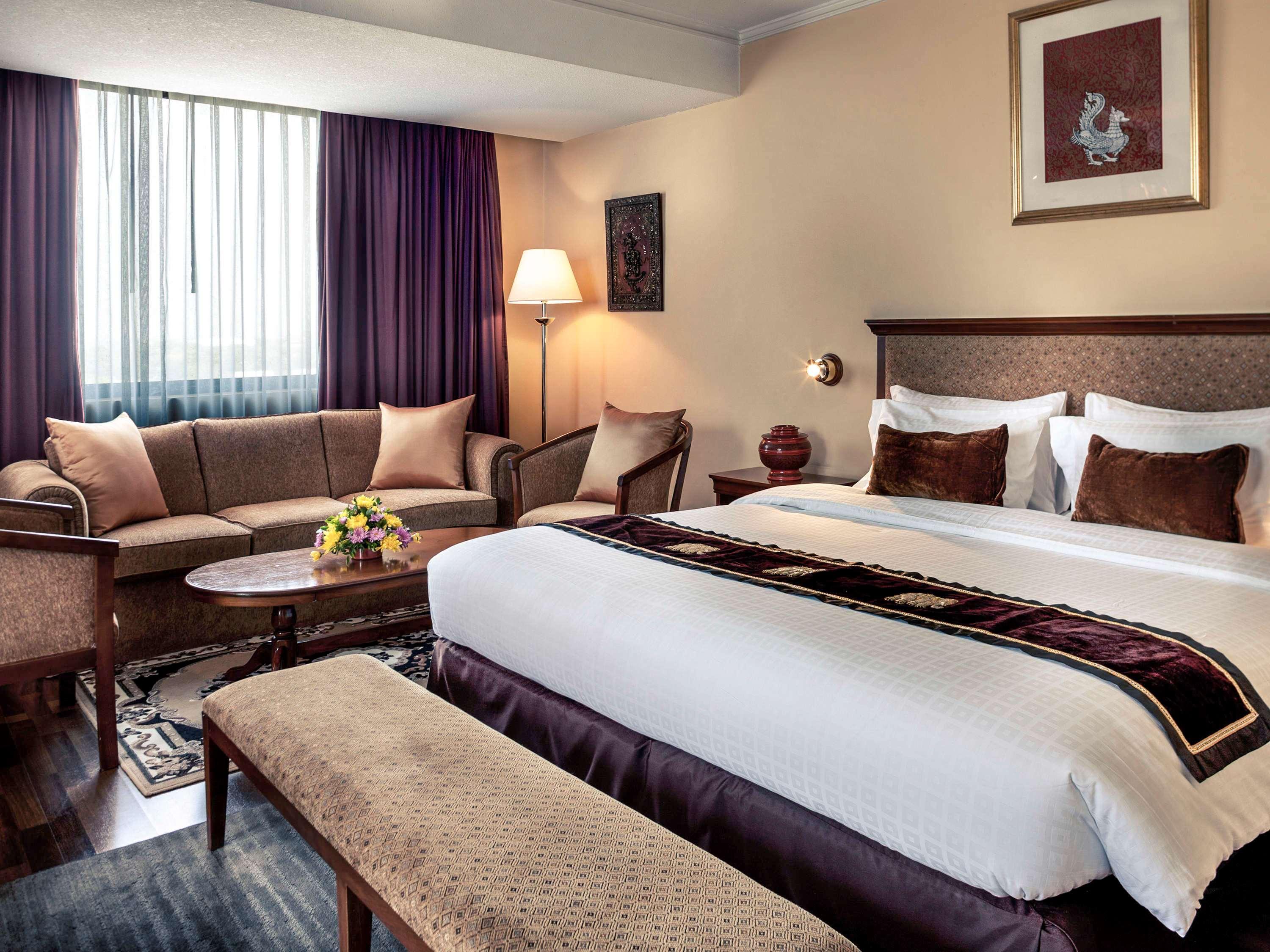 Mercure Mandalay Hill Resort Экстерьер фото
